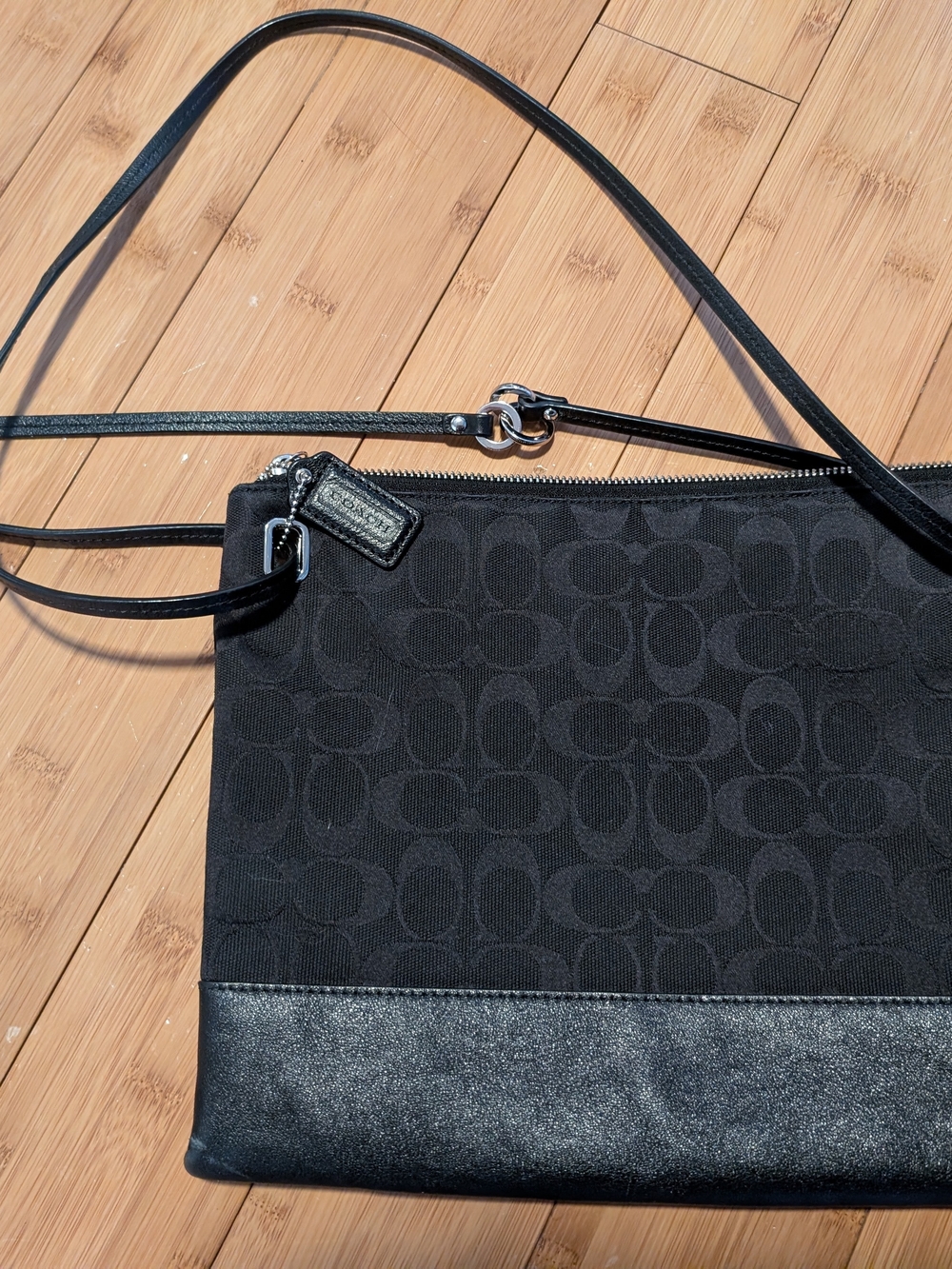 Coach Black Signature Canvas Crossbody Bag - Picture 3 of 6
